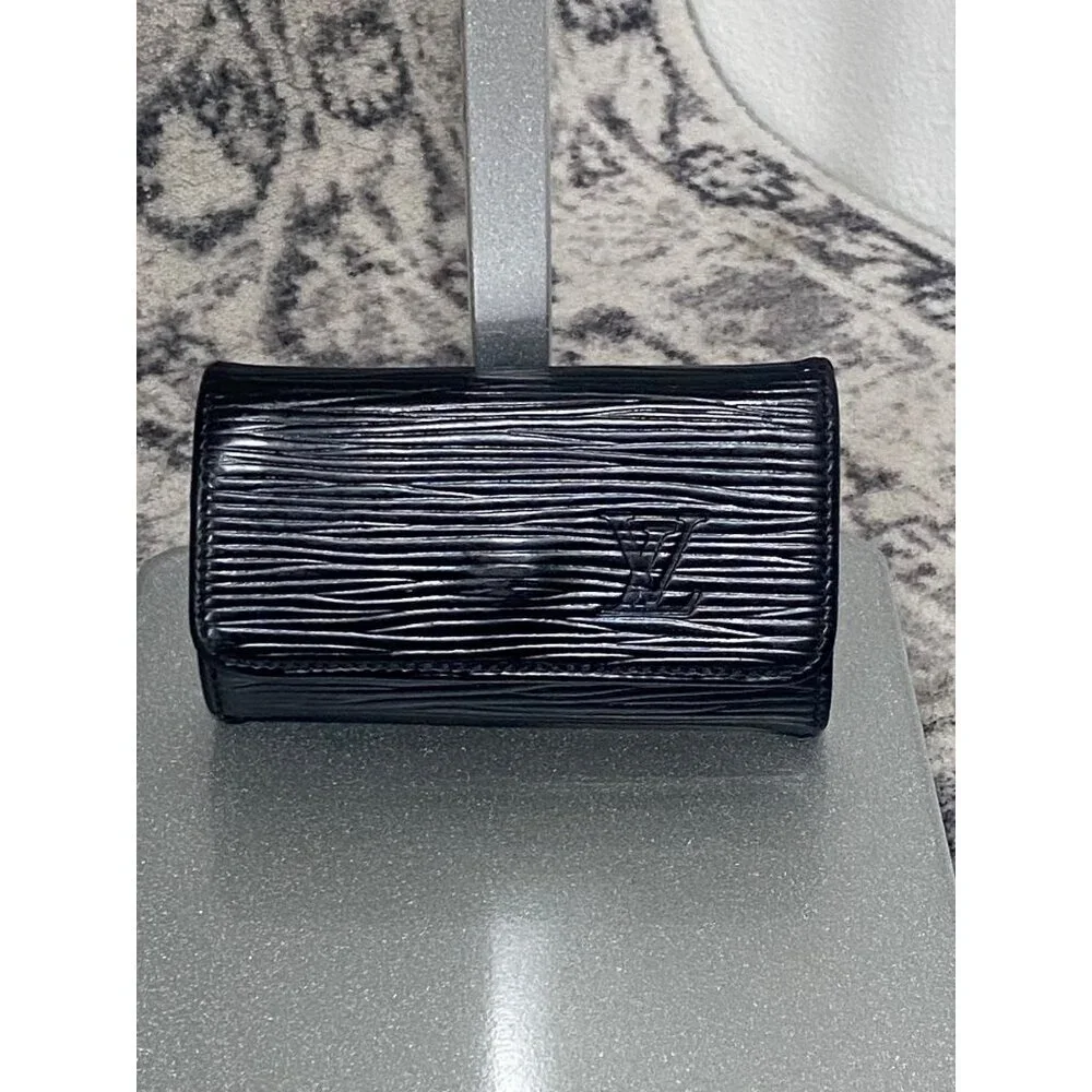 Louis Vuitton Black Epi Leather Key Holder With Gold Hardware And Snap Closure
